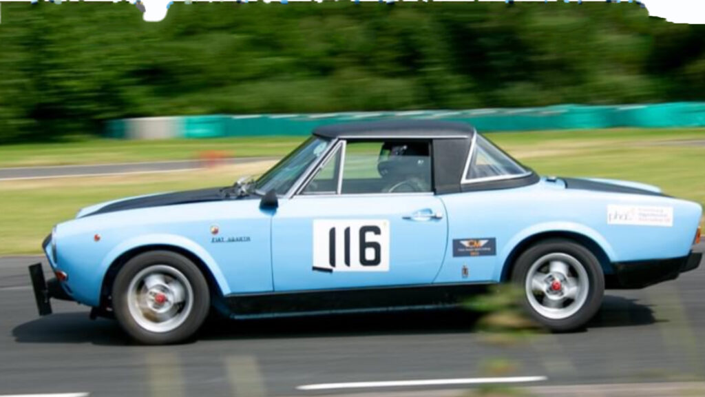 Fiat 124 Spider Abarth Tribute